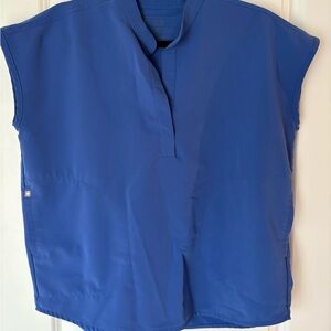 Figs oversized Rafaela scrub top